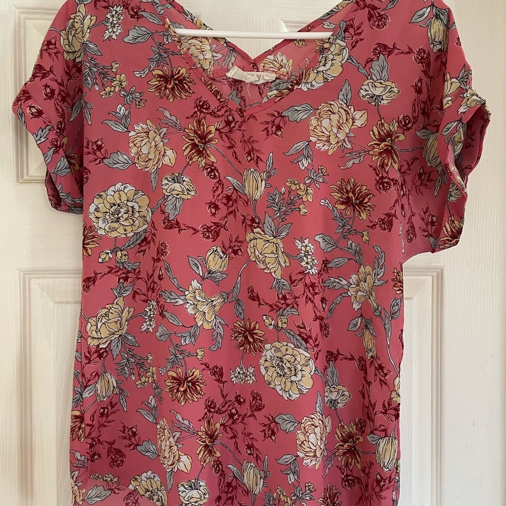 Floral top